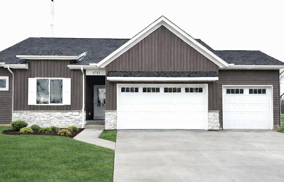 4743 Willow Circle Spec